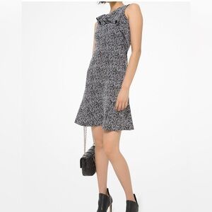 MICHAEL MICHAEL KORS
Tweed Jacquard Ruffled Dress size Medium